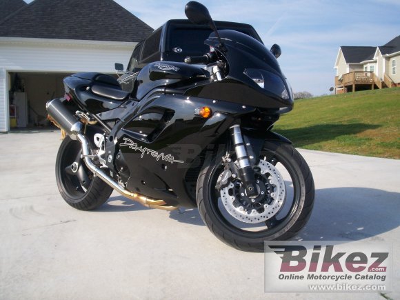 2005 Triumph Daytona 955i photo
